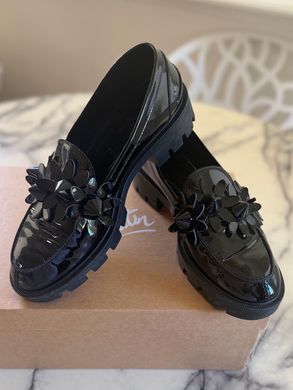 Christian Louboutin Black Patent Daisy Spike Appliqué Loafers Moccasins 40 9
